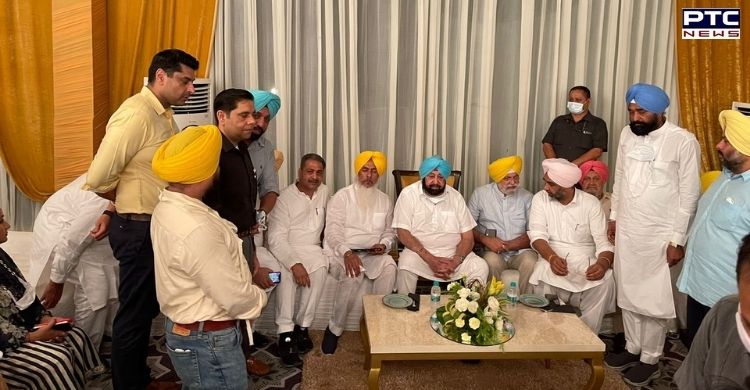 Amid turmoil in Punjab Congress, Captain Amarinder Singh's aide invites 58 MLAs, 8 MPs to dinner