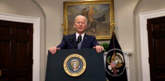 Covid-19: Unvaccinated people have 'to be concerned' about Omicron, says Joe Biden