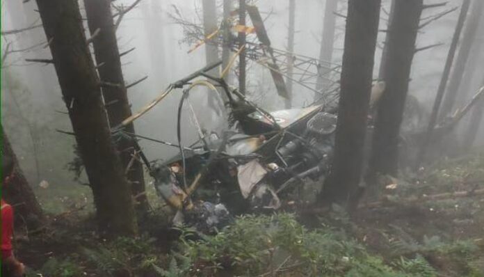 An army helicopter crashed in the Patnitop area of Udhampur district in the Shivgarh Jungle