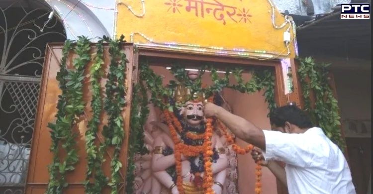 Dussehra 2021: Ravana worshipped in Kanpur temple
