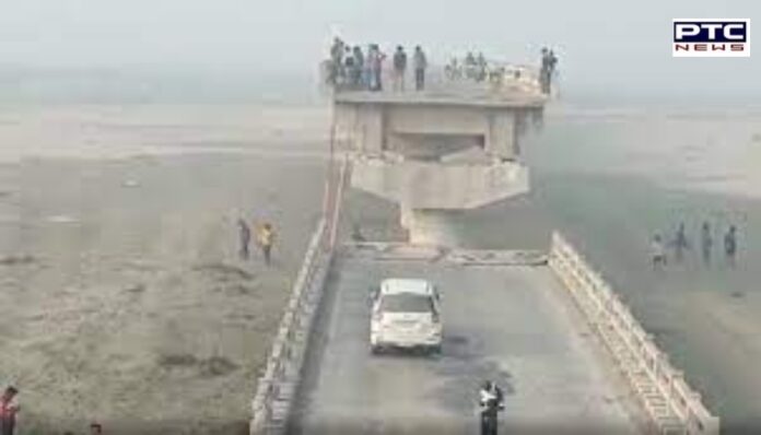 Bridge collapses 1