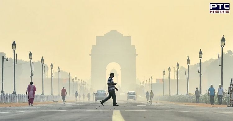 Air Pollution: Delhi&#39;s air quality improves marginally but remains in &#39;very poor&#39; category