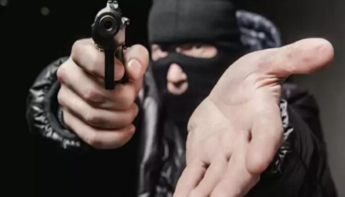 gun point (1) Ex councillor kidnapped rewari Haryana news अपहरण फिरौती रेवाड़ी हरियाणा न्यूज पूर्व पार्षद का अपहरण