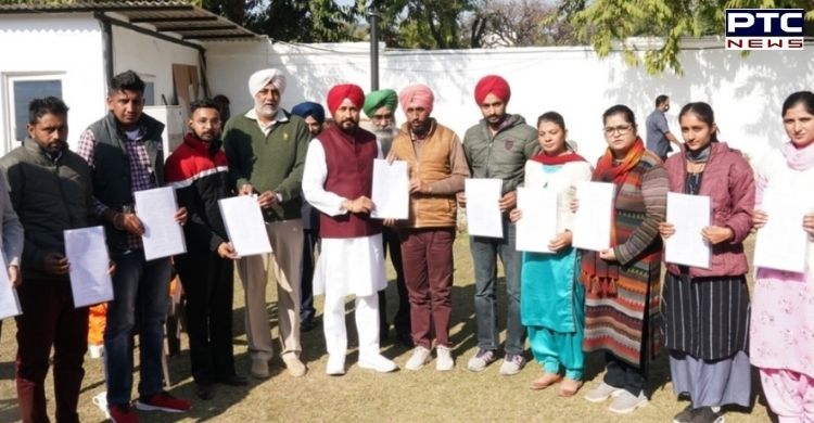 Punjab CM gives job letters to 11 family members of farmers died during protest