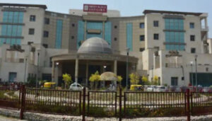 Lucknow PGI doctors security guard corona report RTPCR, लखनऊ पीजीआई, सिक्योरिटी गार्ड, कोरोना रिपोर्ट