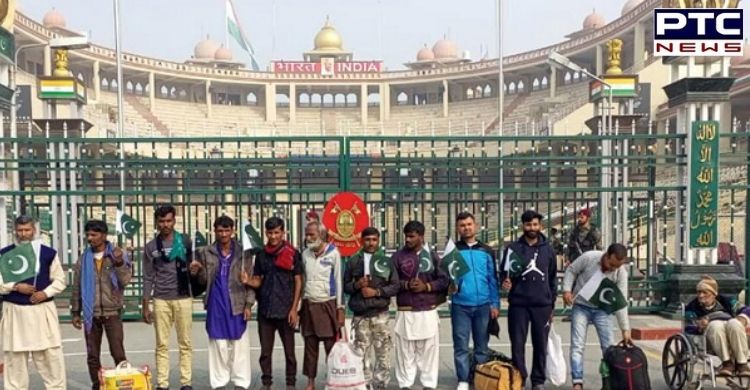 Six fishermen among 12 prisoners repatriated to Pakistan