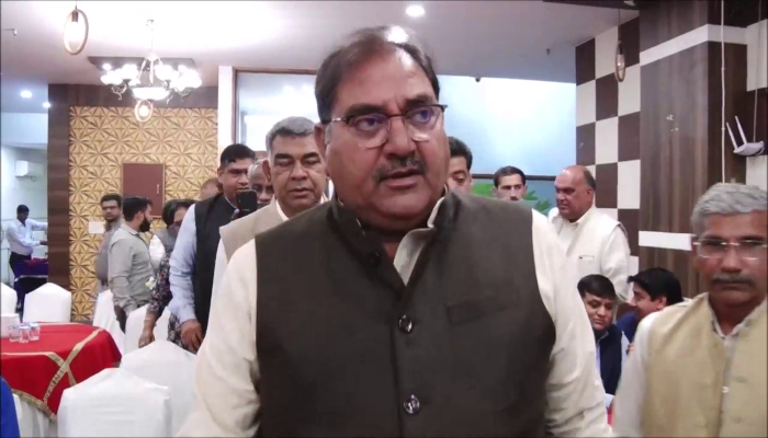 Abhay Singh Chautala targeted manohar lal government for giving Z plus security to Ram Rahim