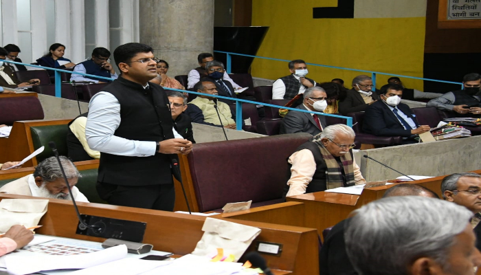 बजट सत्र के दूसरे दिन दुष्यंत चौटाला ने सड़कों के कामकाज की दी जानकारी, जानिए क्या बोले उपमुख्यमंत्री