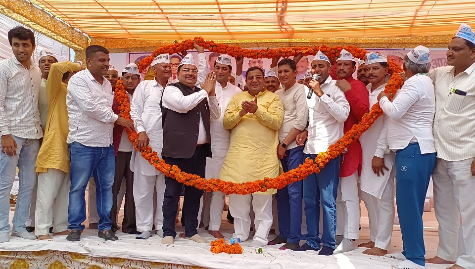 हरियाणा के कई MLA और पूर्व विधायक AAP में होना चाहते हैं शामिल, बीरेंद्र सिंह के पार्टी मे आने से बढ़ेगी ताकत:  सुशील गुप्ता