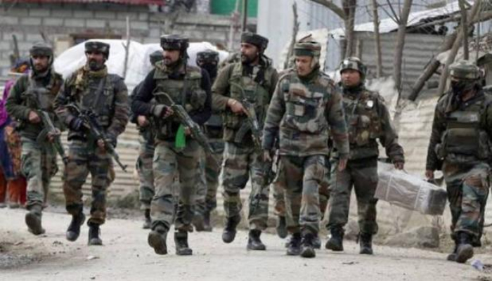 J&K में भारतीय सुरक्षाबलों की बड़ी कार्रवाई, मुठभेड़ में 4 आतंकियों को मार गिराया...1 को जिंदा को पकड़ा