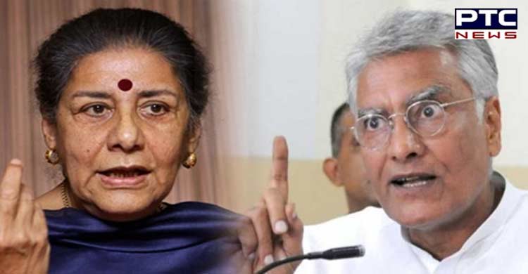 Sunil Jakhar contradicts Ambika Soni, describes channi a ‘liability’