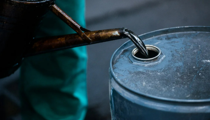 russia ukraine war: कच्चे तेल में तेजी से बाजार का मूड खराब, बिगड़ जाएगा भारत का बजट