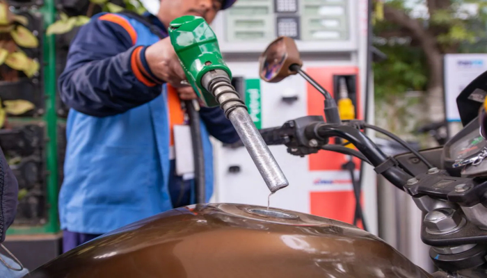 पेट्रोल-डीजल की कीमतें चुनावी नतीजों के बाद बढ़ने की अटकलें तेज, पेट्रोलियम मंत्री का बयान आया सामने