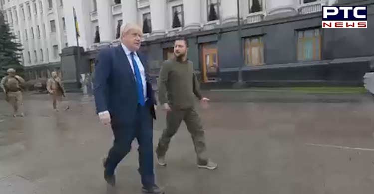 UK-PM-Boris-Johnson-in-streets-of-war-hit-Ukraine-5