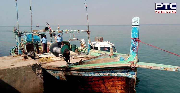 Pakistani boat apprehended in Gujarat; heroin worth Rs 280 crore seized