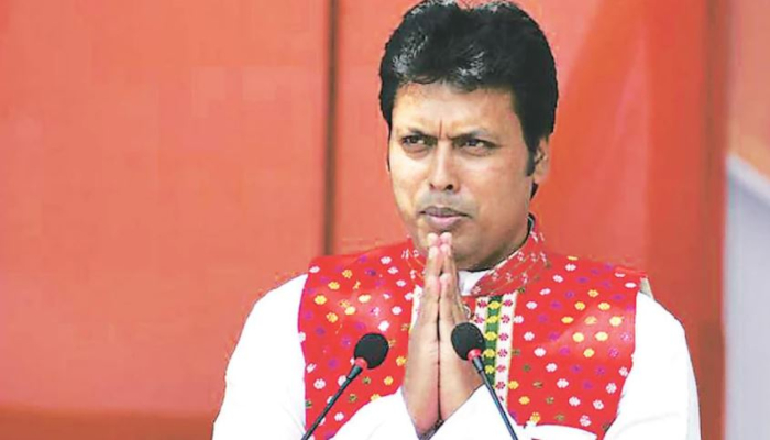 त्रिपुरा के सीएम बिप्लब कुमार देव ने दिया इस्तीफा, कहा: पार्टी हित के लिए छोड़ा पद
