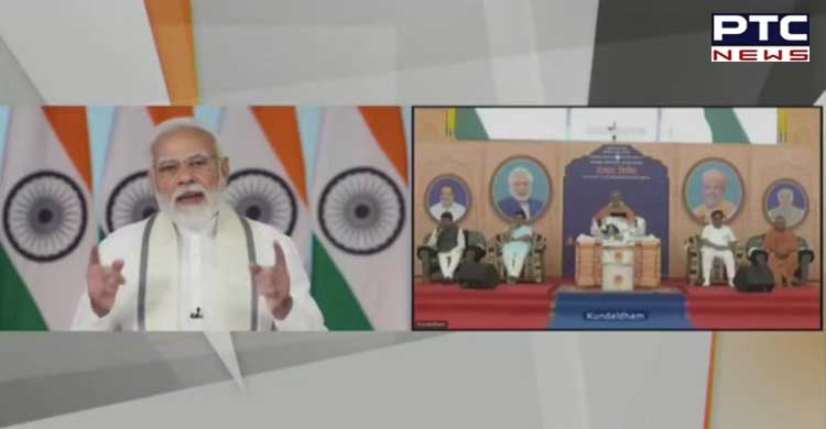 PM-Modi-addresses-virtual-‘Yuva-Shivir’-at-Vadodara-4