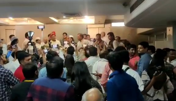 कांग्रेस में फिर नजर आई आंतरिक कलह, मंच पर बोलने का मौका ना मिलने पर पूर्व प्रदेश प्रवक्ता किया हंगामा