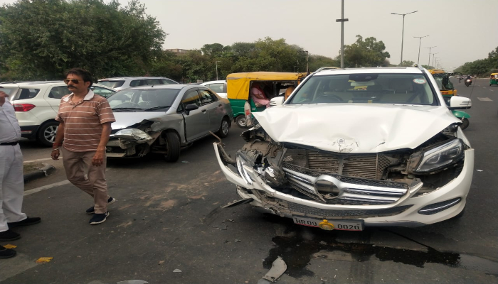ज्ञानचंद गुप्ता की गाड़ी हादसे का शिकार, बाल-बाल बचे  हरियाणा विधानसभा अध्यक्ष