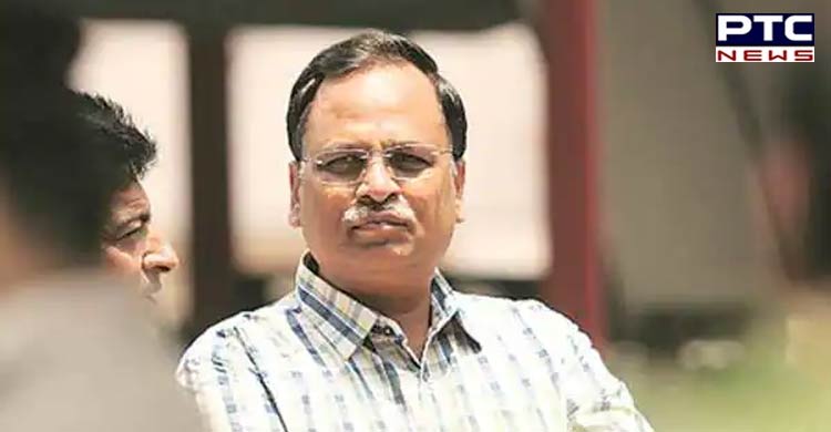 Another-raid-at-Satyendar-Jain’s-residence-4