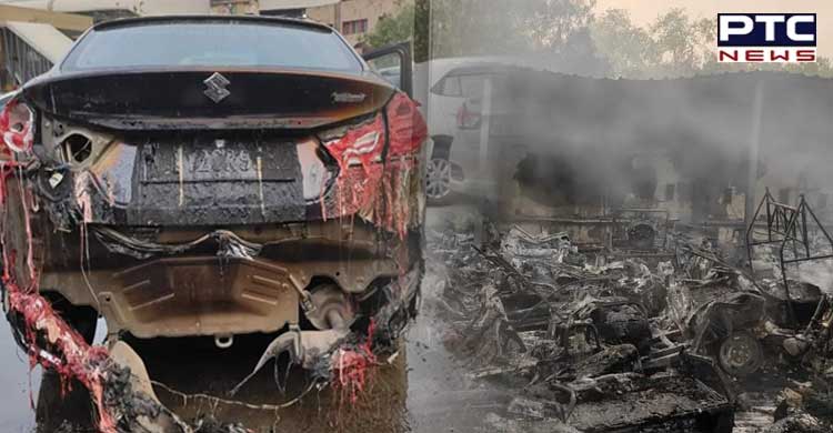 Delhi: Massive fire engulfs motor parking, over 100 vehicles damaged