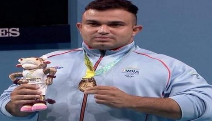 सोनीपत के सुधीर लाठ ने कॉमनवेल्थ गेम्स में गाड़ दिया 'लट्ठ', पैरा लिफ्टिंग में जीता गोल्ड