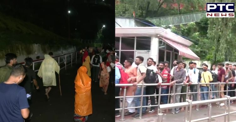 Flash floods near Vaishno Devi temple, movement of devotees halted