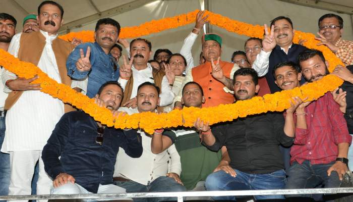 हिमाचल में बीजेपी को सत्ता में वापस लाएगी जनता, कांग्रेस नेतृत्व विहीन पार्टी: जयराम ठाकुर