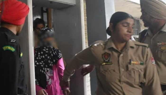 चंडीगढ़ यूनिवर्सिटी में हुए MMS कांड में चौथे आरोपी की एंट्री, छात्रा के फोन से कई वीडियो रिकवर!