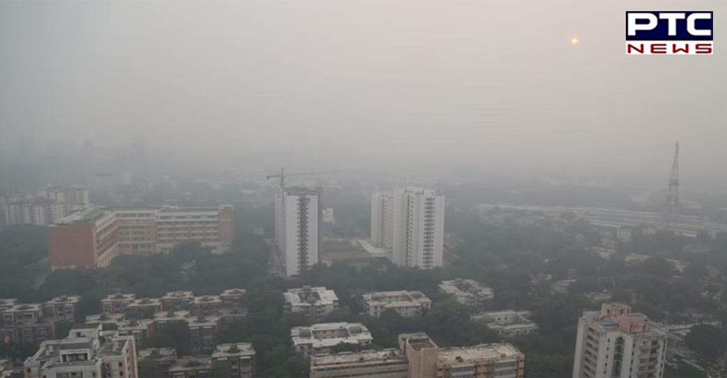 Air pollution: Delhi Environment Minister flags off 150 mobile smog guns