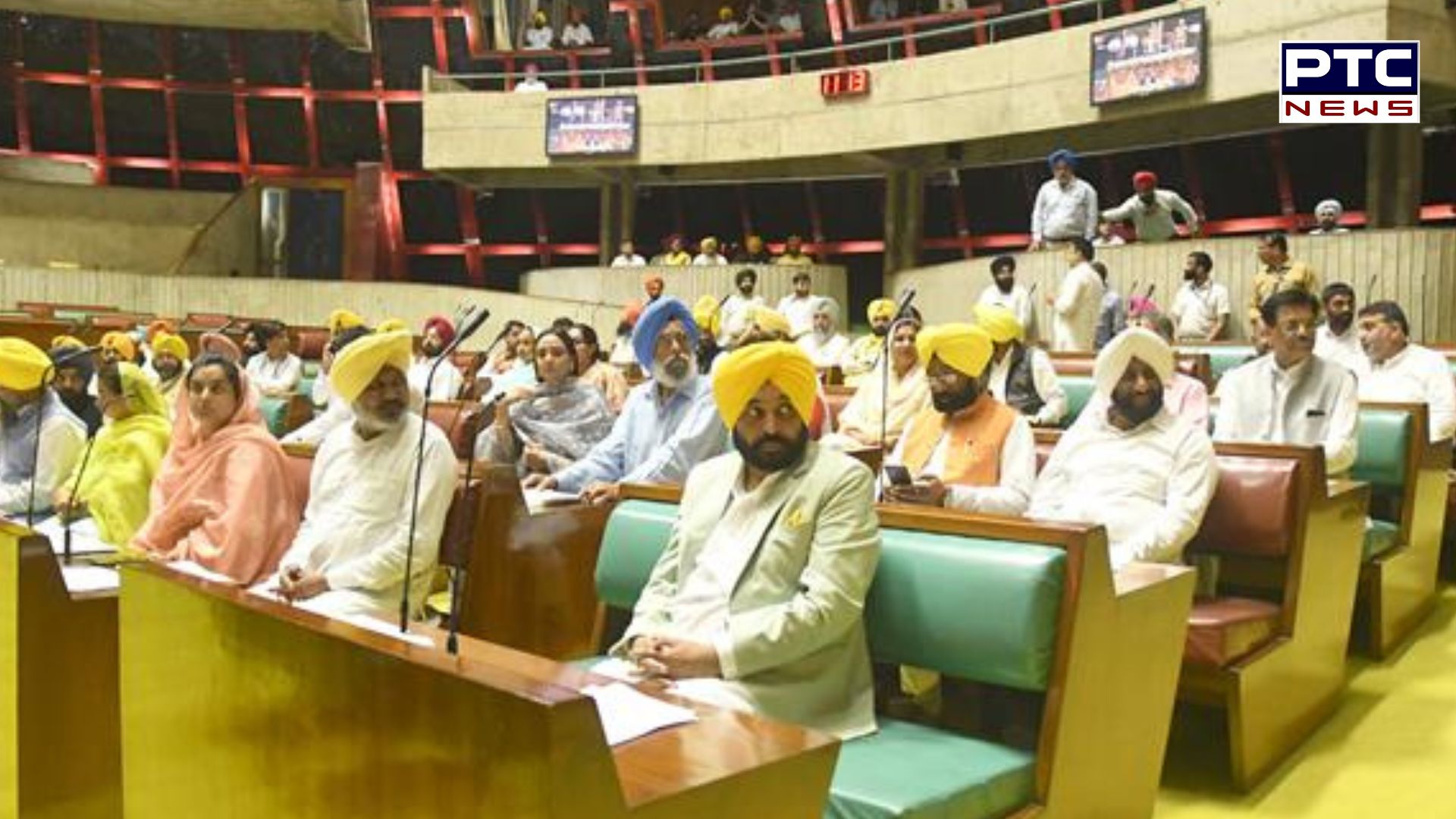 Punjab Assembly Session: Oppn MLAs stage walkout as discussion on confidence motion starts