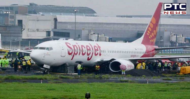 Hyderabad-bound SpiceJet flight detects smoke mid-air; DGCA orders probe