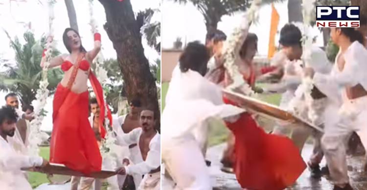 Oops Video: ਝੂਲਾ ਝੂਲਣਾ Urfi Javed ਨੂੰ ਪਿਆ ਮਹਿੰਗਾ ! ਨੱਚਦੇ ਹੋਏ ਵੀਡੀਓ ਹੋਇਆ ਵਾਇਰਲ
