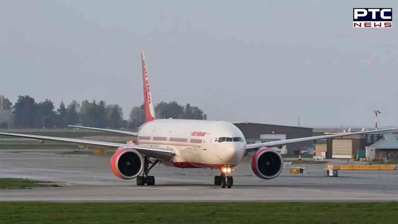 Air India flight Emergency landing : ਤੇਲ ਲੀਕ ਹੋਣ ਕਾਰਨ ਏਅਰ ਇੰਡੀਆ ਦੇ ਜਹਾਜ਼ ਦੀ ਸਵੀਡਨ 'ਚ ਐਮਰਜੈਂਸੀ ਲੈਂਡਿੰਗ