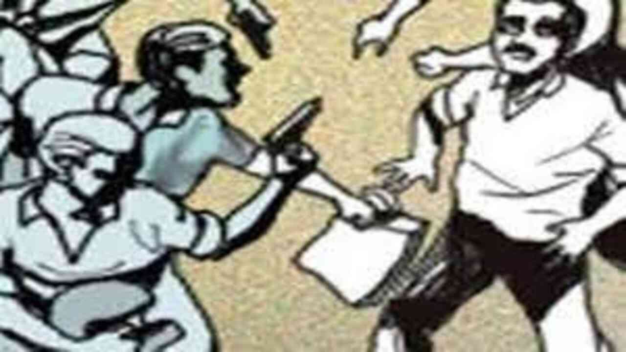 मैनपुरी में पुलिस व लुटेरों में मुठभेड़, लूट का माल बरामद