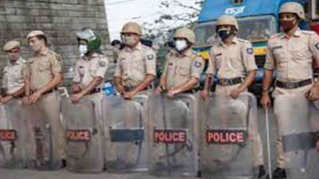 बजट सत्र की सुरक्षा के लिए हिमाचल पुलिस ने किए चाक-चौबंद,शहर को पांच सेक्टरों बाँट कर की सुरक्षा सुनिश्चित